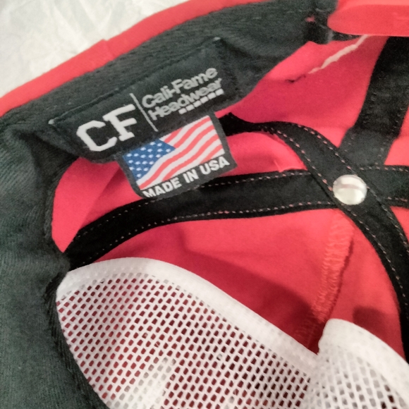 Official Trump USA Hat Cap Red CaliFame 45 Snapback made in USA - Picture 9 of 13